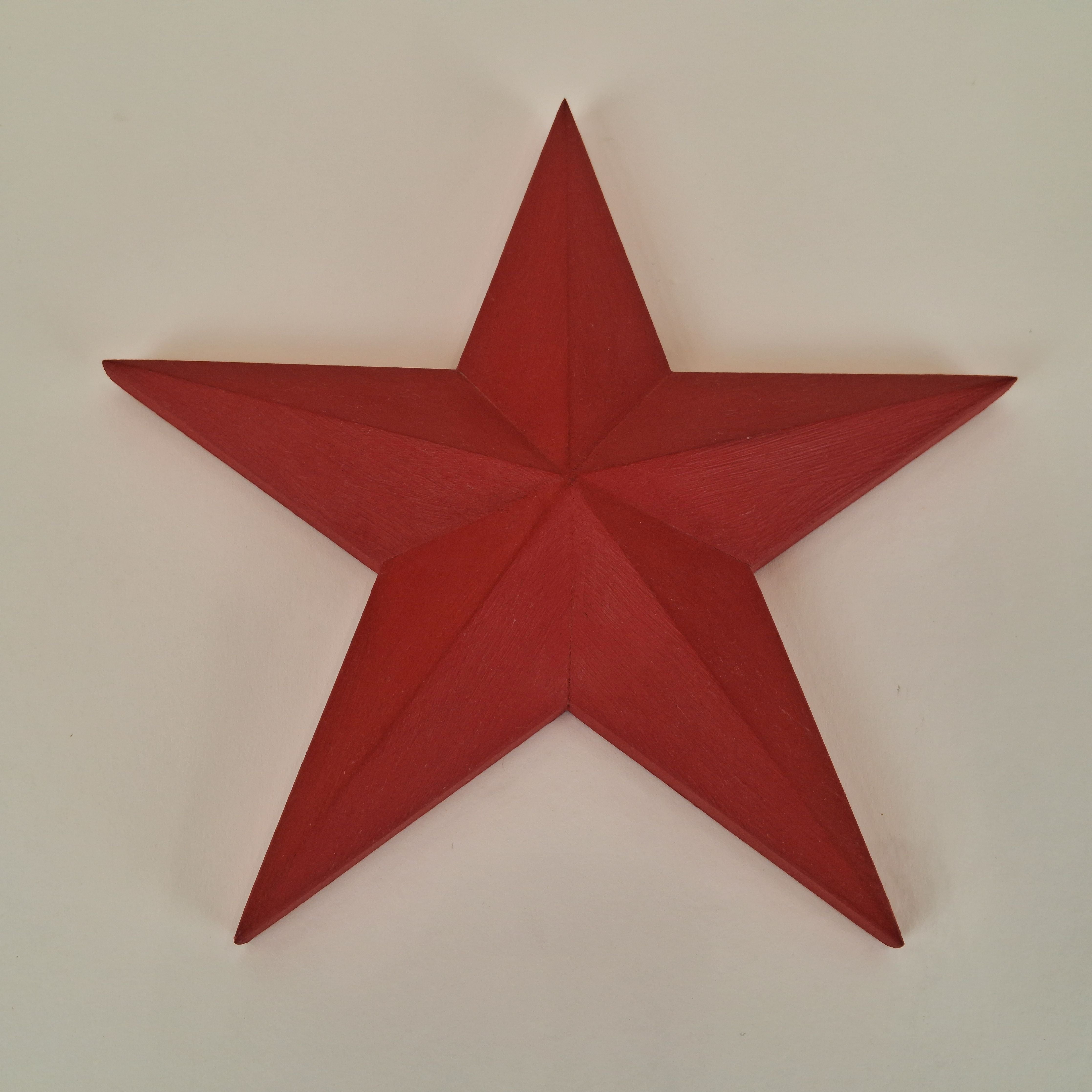 Barn star small red £26