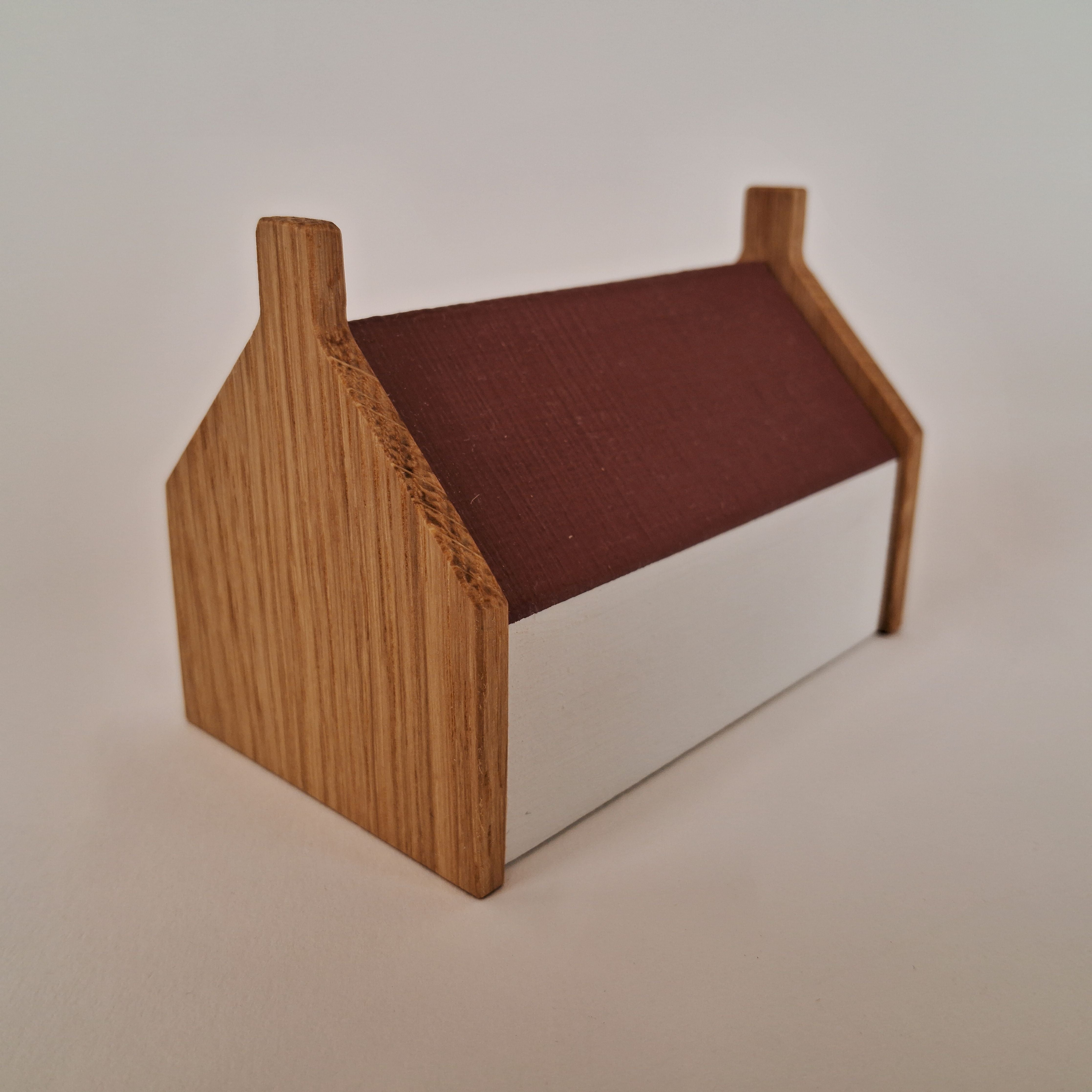 Cottage standard red roof plain £15