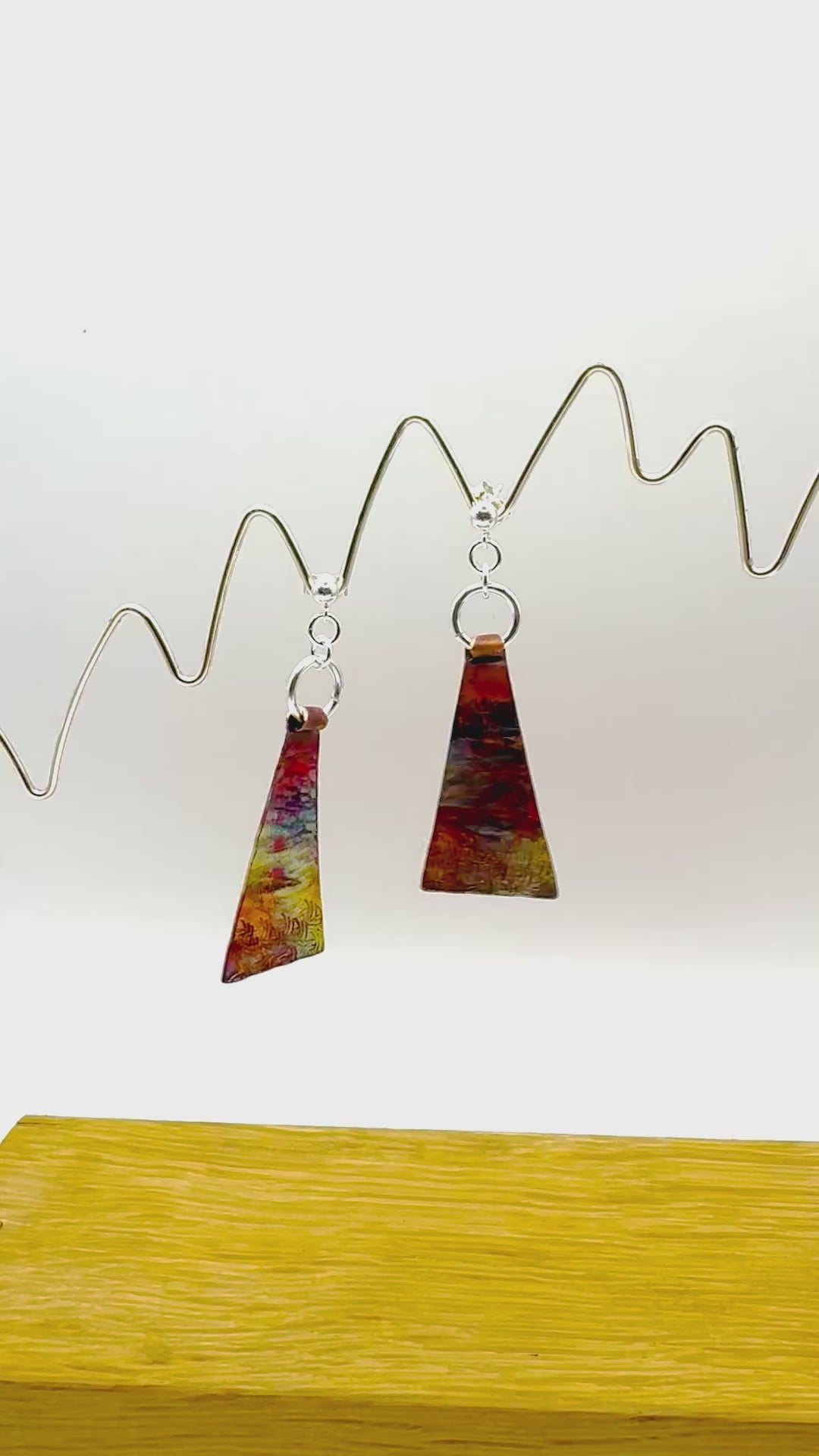 Copper Triangular Earring / Oval  £27